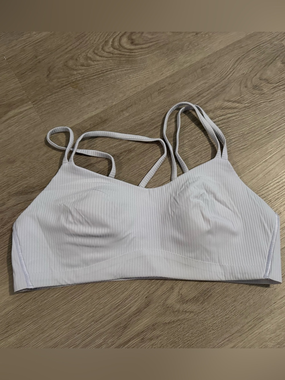 lululemon athletica Ribbed Like A Cloud sports bra - size 8/10